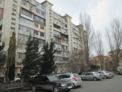 Satılır 2 otaqlı 65 m2 köhnə tikili 8 mkr