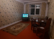 İcarəyə verilir 2 otaqlı 70 m2 köhnə tikili Həzi Aslanov m.