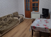 İcarəyə verilir 3 otaqlı 72 m2 köhnə tikili Xalqlar Dostluğu m.