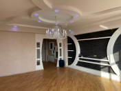 İcarəyə verilir 2 otaqlı 150 m2 yeni tikili Nizami m.