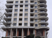 Satılır 1 otaqlı 77 m2 yeni tikili 28 May m.