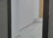 İcarəyə verilir 4 otaqlı 150 m2 obyekt Nizami m.