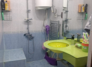 Satılır 5 otaqlı 120 m2 köhnə tikili Y.Günəşli