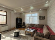 Satılır 3 otaqlı 135 m2 yeni tikili 7 mkr