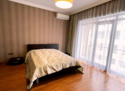 İcarəyə verilir 3 otaqlı 140 m2 yeni tikili Fəvvarələr meydanı