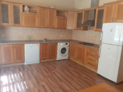 İcarəyə verilir 3 otaqlı 140 m2 köhnə tikili Azadlıq prospekti m.