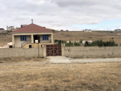 İcarəyə verilir 5 otaqlı 160 m2 bağ evi Şamaxı