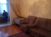 Satılır 2 otaqlı 47 m2 köhnə tikili 3 mkr