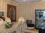 Satılır 3 otaqlı 85 m2 köhnə tikili Montin