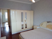 İcarəyə verilir 3 otaqlı 90 m2 köhnə tikili Həzi Aslanov