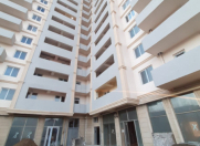 Satılır 2 otaqlı 110 m2 yeni tikili Xalqlar Dostluğu m.