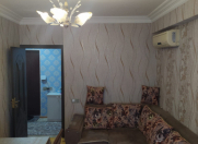 Satılır 2 otaqlı 42 m2 köhnə tikili Xalqlar Dostluğu m.