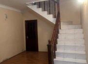 İcarəyə verilir 4 otaqlı 130 m2 ofis 28 Mall