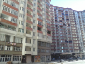 Satılır 4 otaqlı 140 m2 yeni tikili 1 mkr