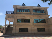 İcarəyə verilir 12 otaqlı 2000 m2 villa Novxanı
