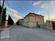 Satılır 10 otaqlı 200 m2 həyət evi Aviasiya Akademiyası Universiteti