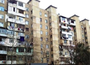 Satılır 3 otaqlı 75 m2 köhnə tikili Y.Günəşli