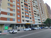 Satılır 1 otaqlı 49 m2 yeni tikili Qara Qarayev m.