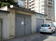 İcarəyə verilir 40 m2 qaraj Elmlər Akademiyası m.