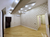 Satılır 3 otaqlı 105 m2 yeni tikili Bakıxanov