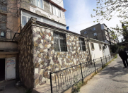 Satılır 5 otaqlı 230 m2 köhnə tikili 4 mkr