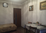 Satılır 2 otaqlı 40 m2 köhnə tikili Həzi Aslanov