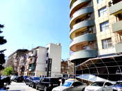 İcarəyə verilir 2 otaqlı 65 m2 köhnə tikili 28 May m.