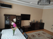 Satılır 2 otaqlı 89 m2 yeni tikili 7 mkr