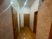 İcarəyə verilir 3 otaqlı 80 m2 köhnə tikili Səməd Vurğun parkı