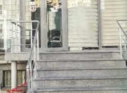 İcarəyə verilir 4 otaqlı 120 m2 obyekt İnşaatçılar m.