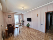 Satılır 2 otaqlı 60 m2 köhnə tikili Bakıxanov