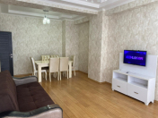İcarəyə verilir 2 otaqlı 72 m2 yeni tikili 20 yanvar m.