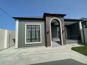 Satılır 4 otaqlı 140 m2 bağ evi Şüvəlan Park ticarət mərkəzi