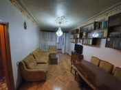 İcarəyə verilir 3 otaqlı 75 m2 köhnə tikili Gənclik m.