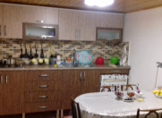 İcarəyə verilir 5 otaqlı 162 m2 yeni tikili Şamaxı