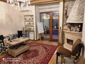 İcarəyə verilir 2 otaqlı 60 m2 köhnə tikili İçəri Şəhər m.