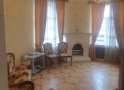 Satılır 4 otaqlı 100 m2 köhnə tikili Sahil m.