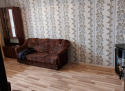 Satılır 2 otaqlı 42 m2 köhnə tikili 2 mkr