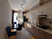 Satılır 3 otaqlı 112 m2 yeni tikili Xırdalan