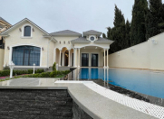 Satılır 4 otaqlı 180 m2 bağ evi Şüvəlan Park ticarət mərkəzi