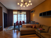 Satılır 4 otaqlı 177 m2 yeni tikili Nəriman Nərimanov m.