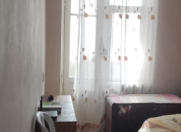 Satılır 1 otaqlı 33 m2 köhnə tikili İnşaatçılar m.