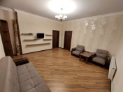 Satılır 3 otaqlı 82 m2 yeni tikili Bakıxanov