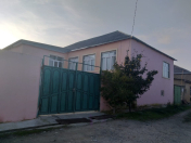 Satılır 4 otaqlı 200 m2 yeni tikili Quba