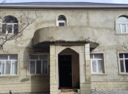 Satılır 8 otaqlı 220 m2 həyət evi 8 km