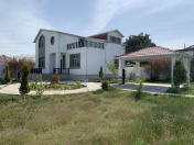 Satılır 5 otaqlı 160 m2 bağ evi Albalı