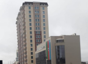 Satılır 1 otaqlı 53 m2 yeni tikili Yasamal r.