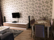 İcarəyə verilir 2 otaqlı 65 m2 köhnə tikili 28 May m.