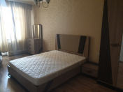 İcarəyə verilir 3 otaqlı 140 m2 yeni tikili Neftçilər m.