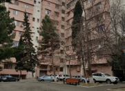 Satılır 4 otaqlı 120 m2 köhnə tikili 4 mkr